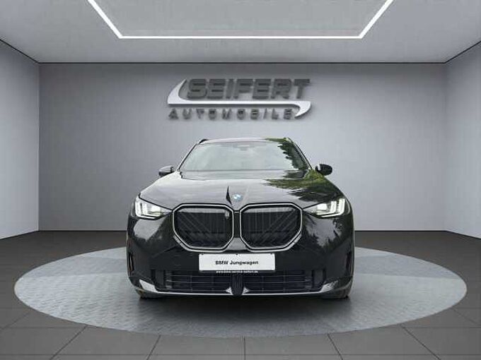BMW X3 xDrive20d M-Sport PRO | AHK | Pano | Driv.Prof.