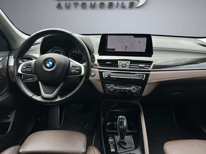 BMW X1 xDrive20i | AHK | Sport-Line | Driv.Ass. |