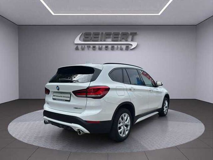 BMW X1 xDrive20i | AHK | Sport-Line | Driv.Ass. |