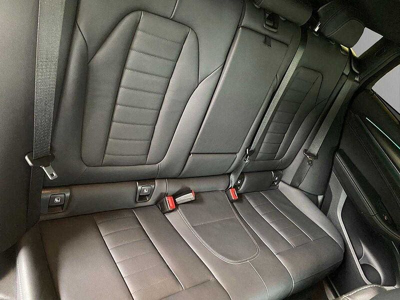 BMW X4 xDrive20i | M-SPORT | LASER | AHK | PANO |