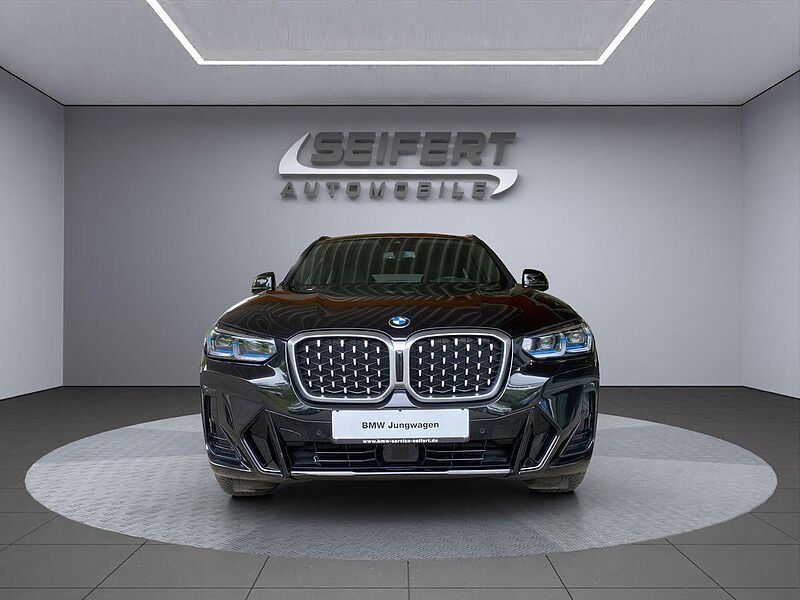 BMW X4 xDrive20i | M-SPORT | LASER | AHK | PANO |