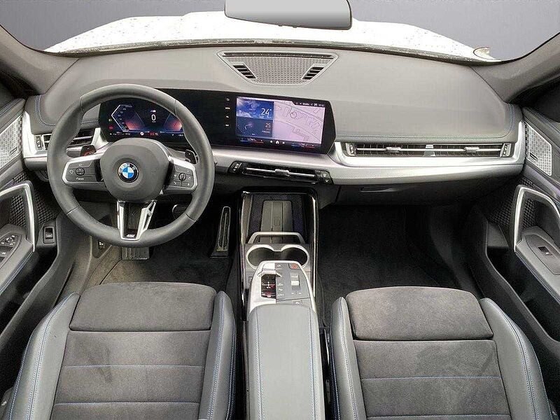 BMW X1 sDrive18i M Sport I AHK I Harman I PANO