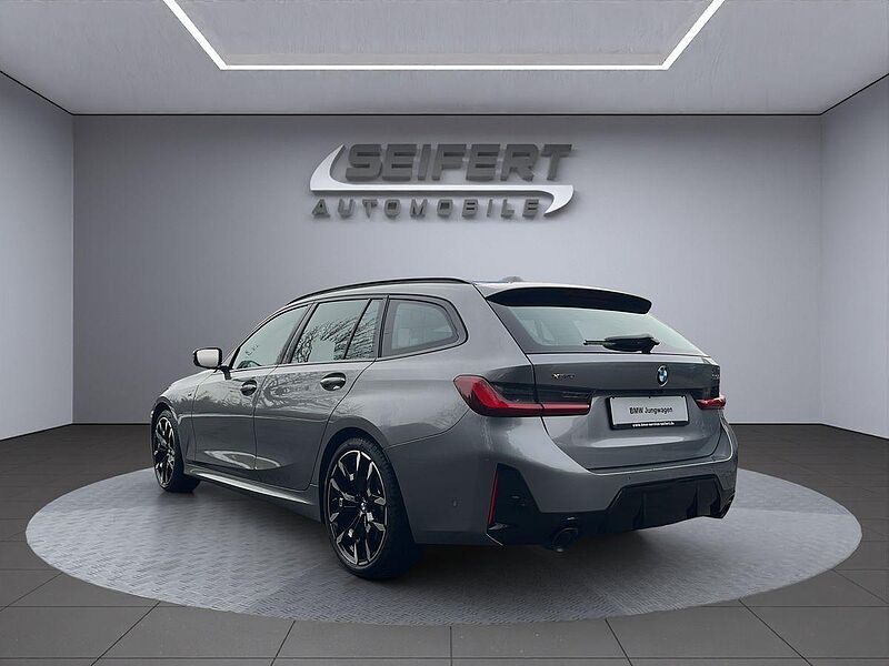 BMW 330i xDrive Touring M-Sport-PRO | AHK | PANO | Driv. Ass.