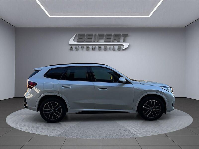 BMW X1 sDrive18i M-SPORT | Pano | AHK |