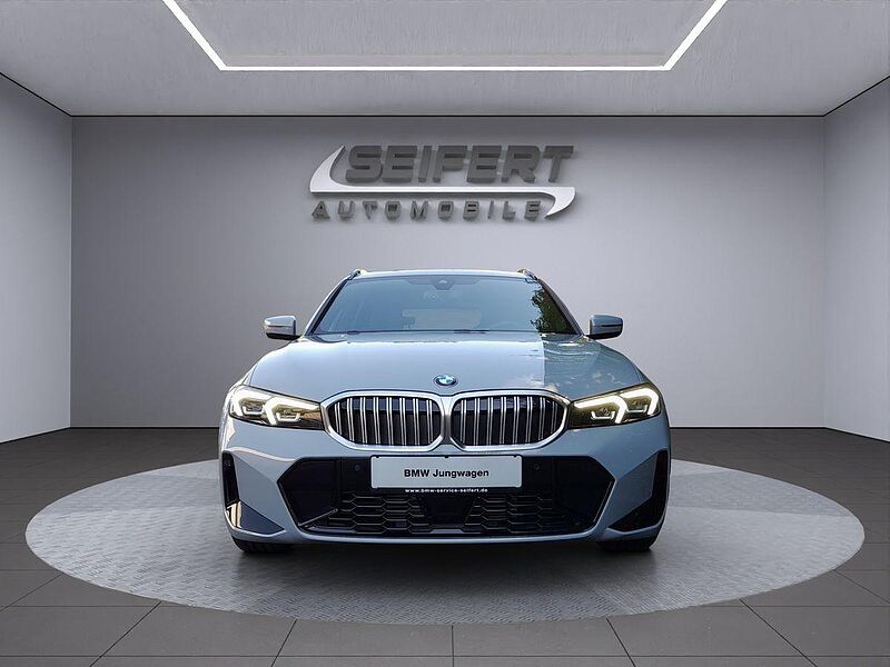 BMW 320d xDrive Touring M-Sportpaket | AHK | Pano