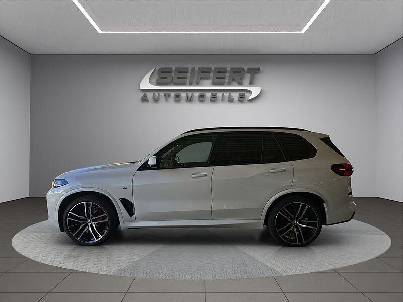 BMW X5 xDrive30d M-Sport PRO | 7-Sitzer | AHK | PANO | 360 |