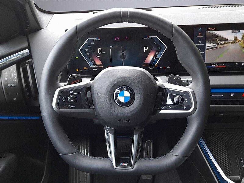 BMW X3 xDrive20d M-Sport PRO LCI | AHK | Pano |