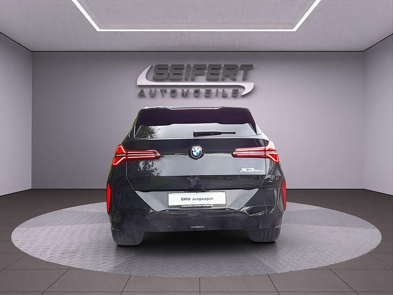 BMW X3 xDrive20d M-Sport PRO LCI | AHK | Pano |