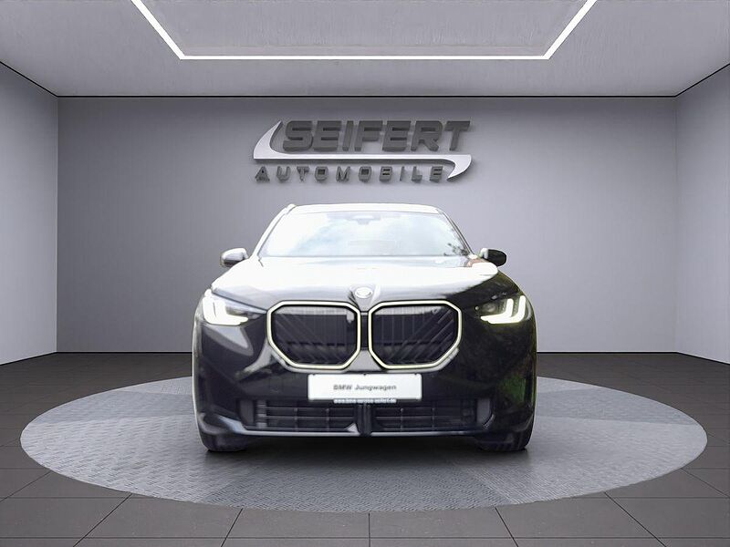 BMW X3 xDrive20d M-Sport PRO LCI | AHK | Pano |