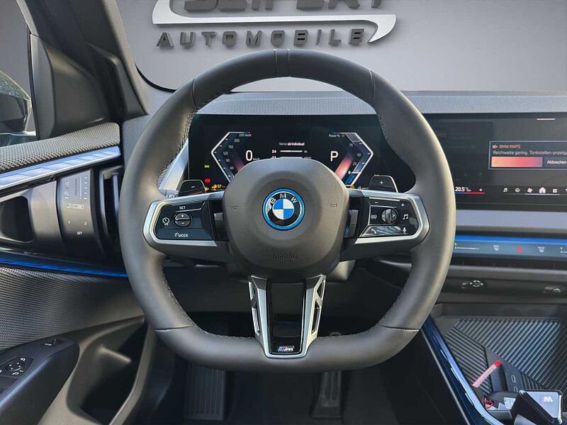 BMW X3 xDrive30e M-Sport-PRO LCI | AHK | Pano |