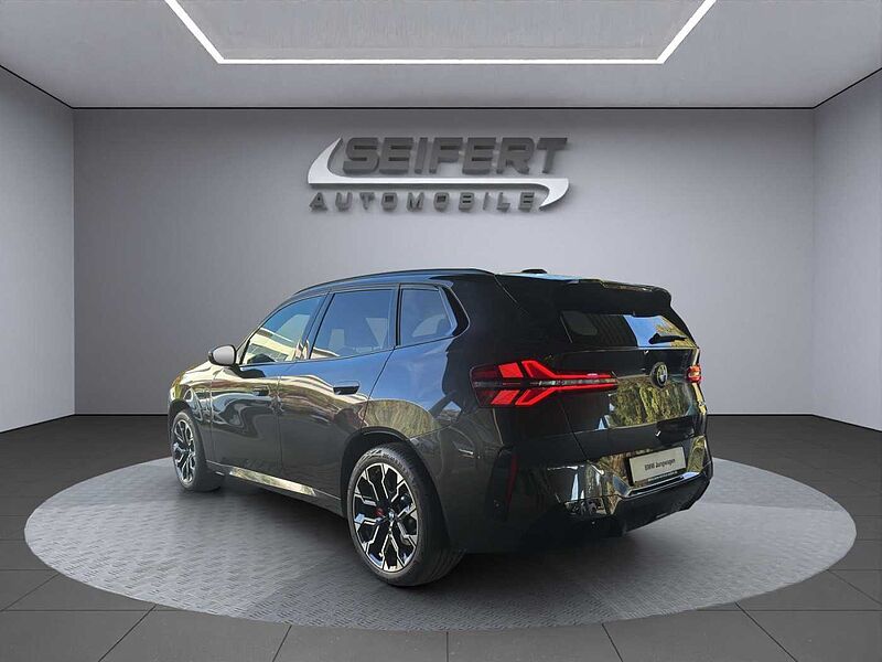 BMW X3 xDrive30e M-Sport-PRO LCI | AHK | Pano |