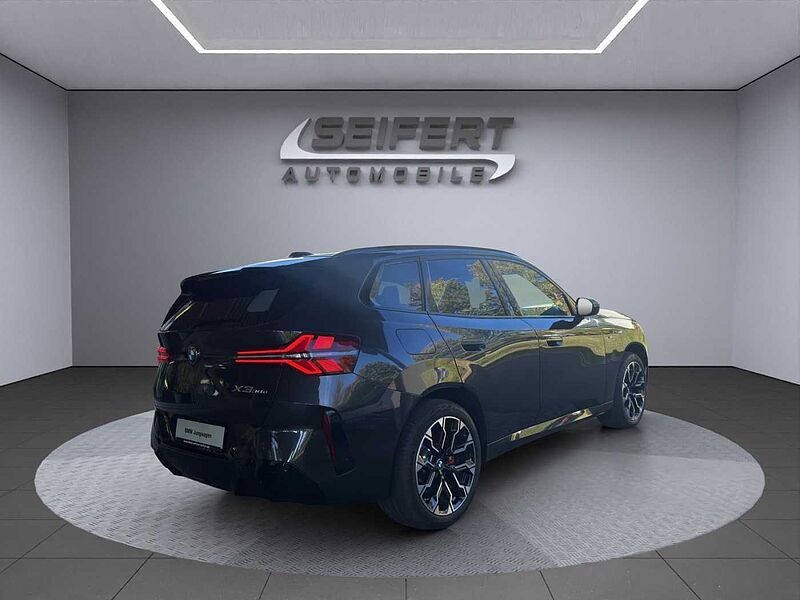 BMW X3 xDrive30e M-Sport-PRO LCI | AHK | Pano |