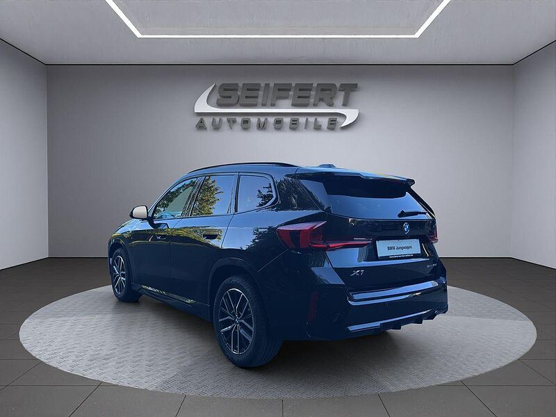 BMW X1 sDrive18d | M-SPORT | AHK | Driv. Ass. |
