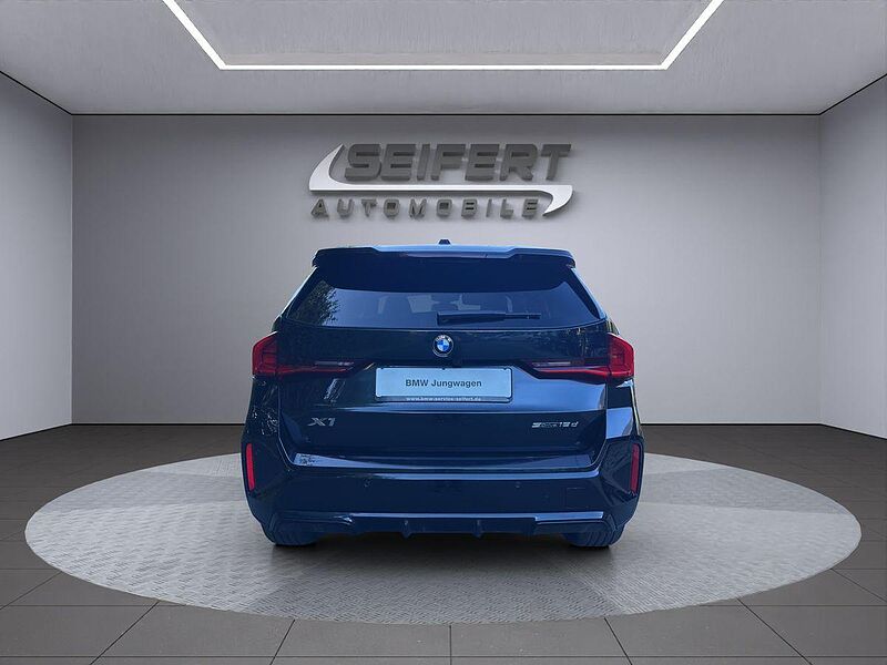 BMW X1 sDrive18d | M-SPORT | AHK | Driv. Ass. |