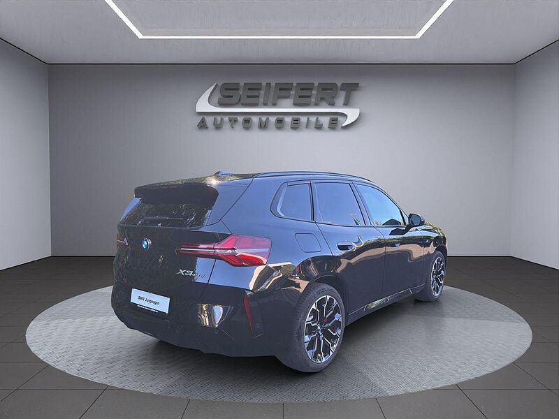 BMW X3 xDrive40d | M-Sport-Pro | AHK | Pano | Harman
