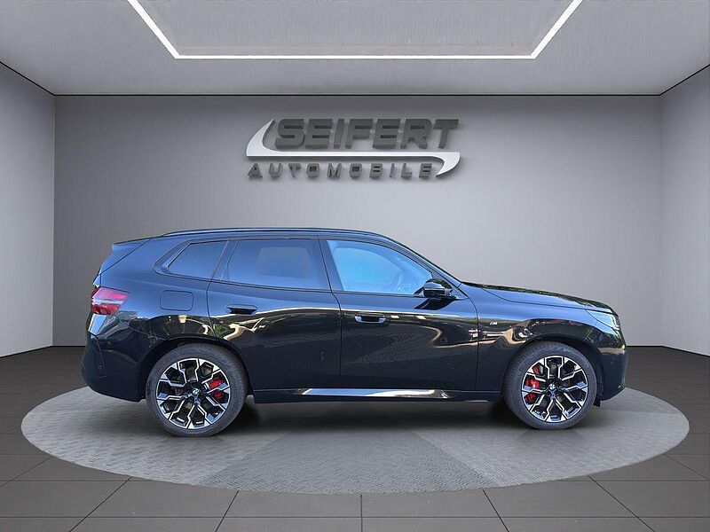BMW X3 xDrive40d | M-Sport-Pro | AHK | Pano | Harman